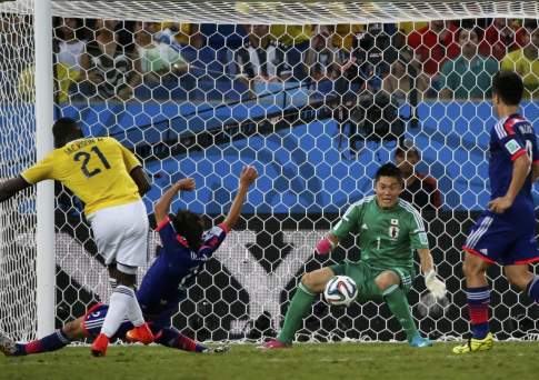 Сборная Колумбии одержала третью победу на чемпионате мира по футболу