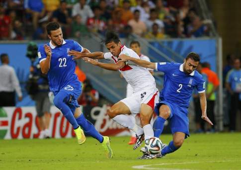 Коста-Рика одолела Грецию и впервые в своей истории вышла в 1/4 финала чемпионата мира по футболу