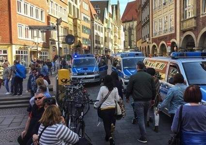 МИД РК выясняет, нет ли казахстанцев среди пострадавших в результате наезда грузовика в Германии