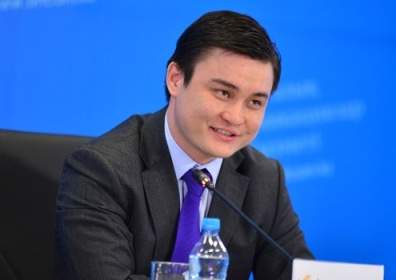 Министр национальной экономики представил своего нового заместителя