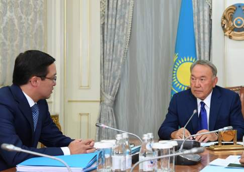 Назарбаев напомнил о задаче Нацбанка не допускать рост инфляции в стране