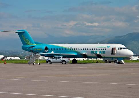 Комитет гражданской авиации МИР РК запретил эксплуатацию самолетов "Фоккер-100" без техпроверки