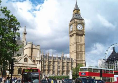 В окрестностях Лондона обнаружили крупное месторождение нефти объемом до 100 млрд баррелей