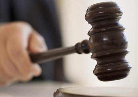 Директора института судебных экспертиз Карагандинской области приговорили к штрафу за неоднократное взяточничество