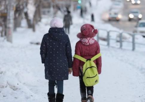 Занятия отменены в школах Астаны, Караганды, Костаная и двух областей Казахстана из-за сильных морозов