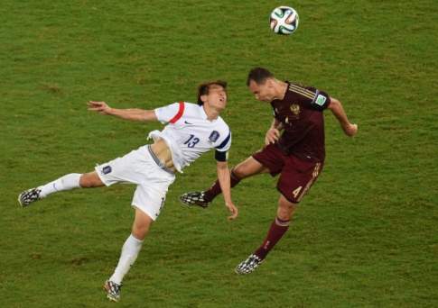 Сборная России сыграла вничью с корейцами в стартовом матче на чемпионате мира в Бразилии