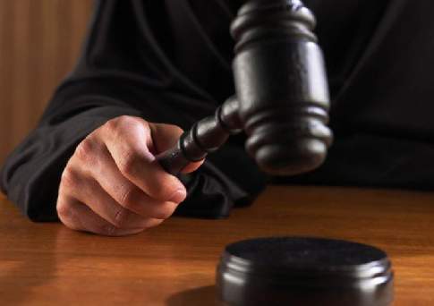 В Караганде два ревизора Минфина осуждены за взятки к длительным срокам