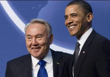 Президент Казахстана пригласил Обаму посетить Казахстан