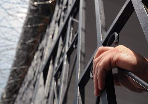 Более 160 осужденным в Казахстане за 2 мес. заменили лишение свободы на штраф