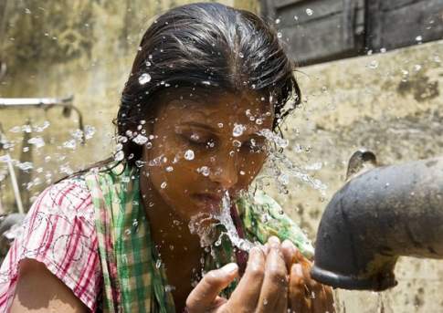 В Индии растет число жертв жары: погиб 1371 человек