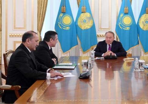 Со спикером нижней палаты парламента Узбекистана встретился Назарбаев