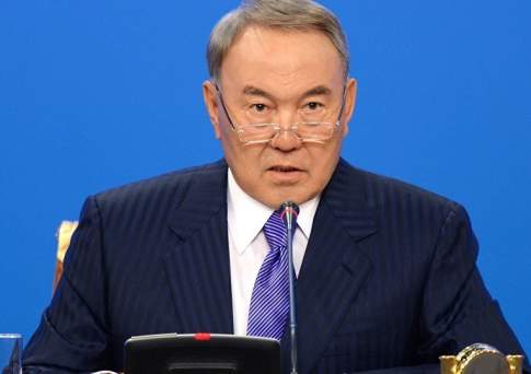 Мировой кризис перерос в гиперкризис, считает Назарбаев