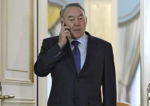 Главы Казахстана и Узбекистана обсудили по телефону перспективы двустороннего сотрудничества