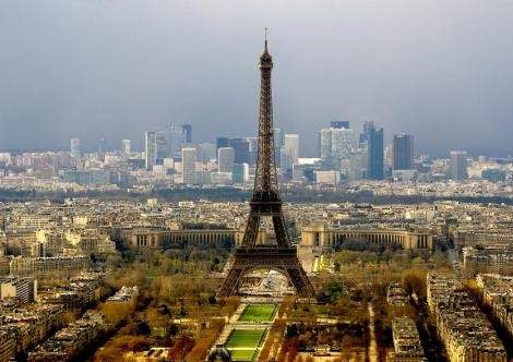 Комитет госдоходов проверяет информацию о квартире казахстанского чиновника в Париже за 65 млн евро