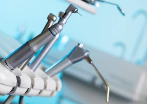 Стоматология в Караганде, где был сделан укол, после которого умер ребенок, решила приостановить работу