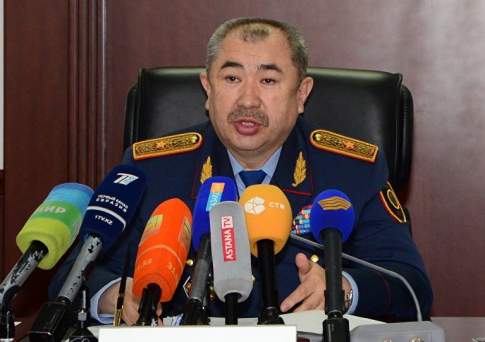 Казахстанским полицейским будет необязательно увольняться для приватизации служебного жилья