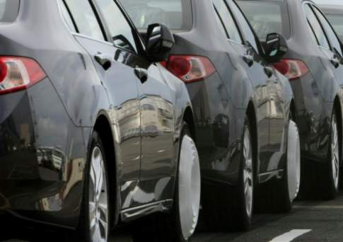 92 автомобиля за 677 млн тенге купили казахстанским чиновникам с начала 2018 г.