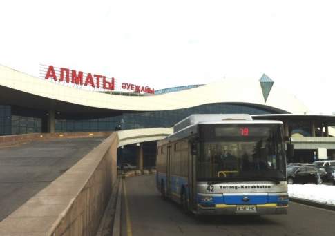 В аэропорту Алматы задерживаются 15 рейсов