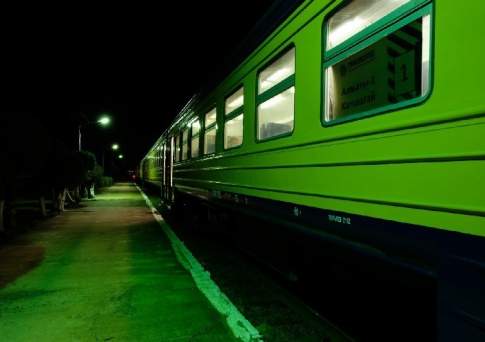 Новый международный поезд начал курсировать между Карагандой и Томском