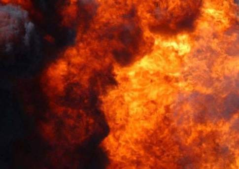 Четыре человека госпитализированы с ожогами в результате вспышки газовоздушной смеси в Алматинской области