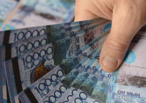 Около 300 млн тенге присвоил мошенник в Шымкенте, обещавший помощь в выигрыше тендеров