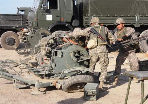 Безвозмездную техпомощь казахстанским военным будут оказывать ОАЭ