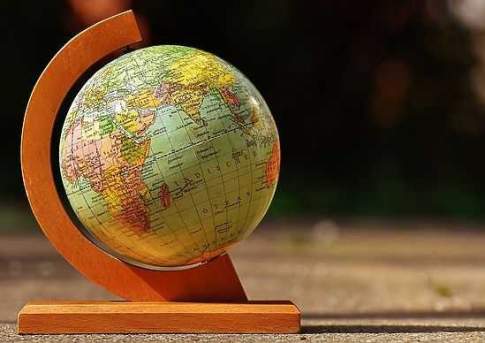 Авторы школьного атласа в России "подарили" Астраханскую область Казахстану