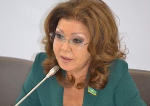 Дарига Назарбаева сохранила должность главы комитета сената