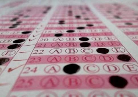 В Казахстане в пробное ЕНТ включили вопросы о Баян Есентаевой и Димаше Кудайбергенове