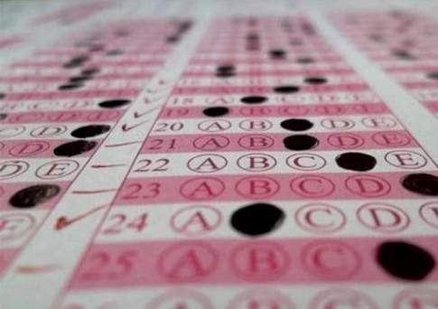 Сагадиев озвучил позицию своего ведомства по вопросам проведения ЕНТ