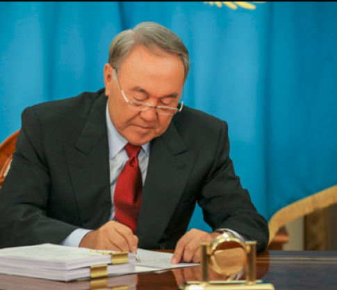 Назарбаев продлил мораторий на поправки в Земельный кодекс РК на 5 лет