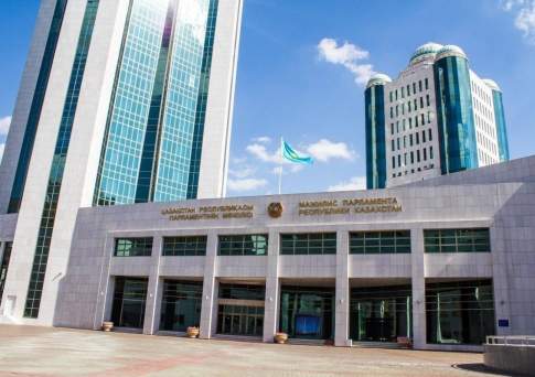 Мажилис одобрил в первом чтении законопроект о пастбищах