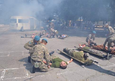 Казахстанские миротворцы проходят подготовку в центре ООН в Индии