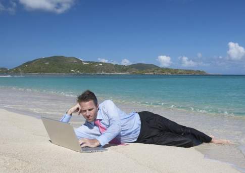 Казахстанских чиновников обеспечат жильем и курортным отдыхом