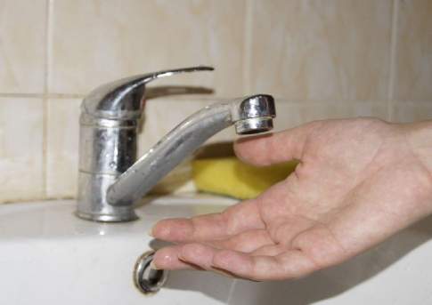 В некоторых районах Алматы почти на месяц отключат горячую воду