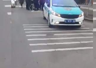 В Алматы полицейские сбили ребенка, преследуя нарушителя