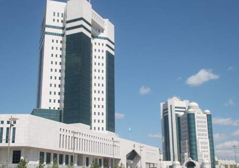 Правительство Казахстана хотят наделить полной ответственностью за издаваемые нормативные акты