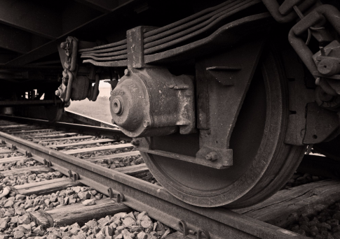  В Актюбинской области сошли с рельсов вагоны грузового поезда; жертв нет