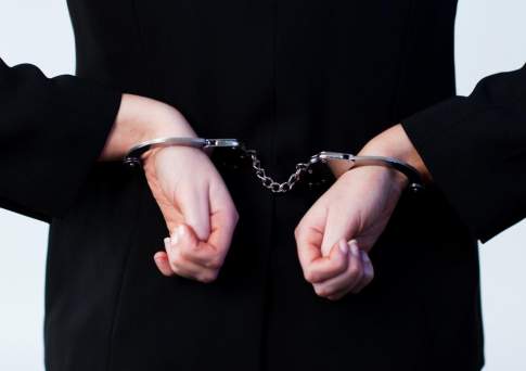 Суд Караганды приговорил к 9 годам лишения свободы участницу террористической организации ДАИШ