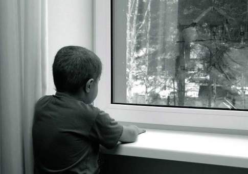 В Казахстане от подоходного налога на годовой доход в сумме более 2 млн тенге освободят усыновителей детей-сирот