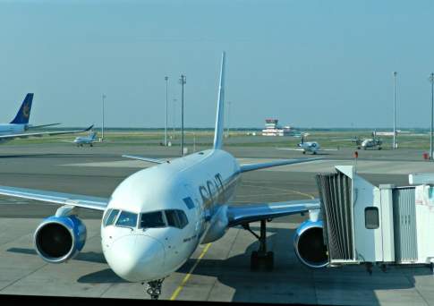 Самолет авиакомпании SCAT не смог вылететь из Павлодара в Астану вовремя по техпричине