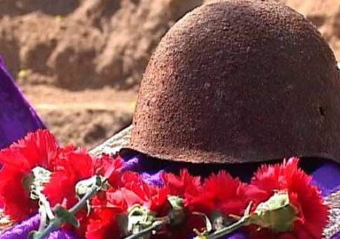 Найденные под Калининградом останки советского солдата захоронены на его родине в Акмолинской области