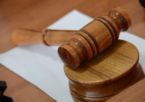 К 5 годам условно приговорили сельского чиновника в Павлодарской области за дачу ложных показаний