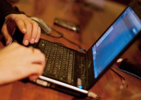 В Казахстане разработали проект инструкции поведения госслужащих в Интернете