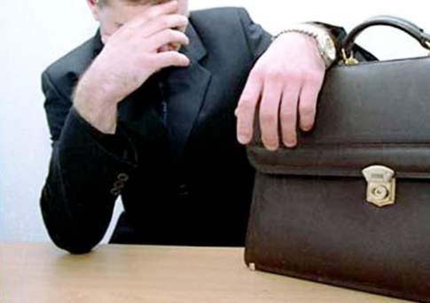 Глава управления здравоохранения СКО уволен за коррупцию