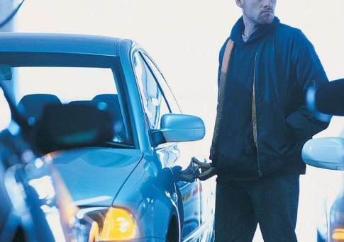 Владельцы угнанных автомобилей в Казахстане не будут платить госпошлины