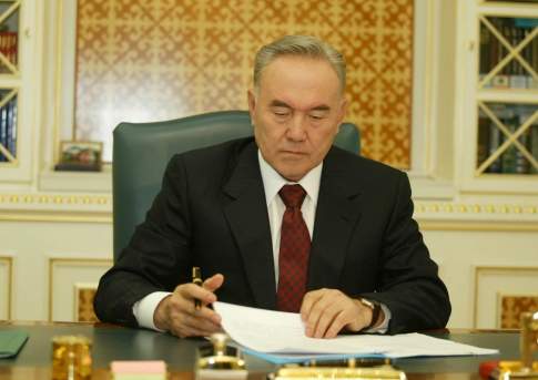 Президент Казахстана подписал указ о присуждении госнаград