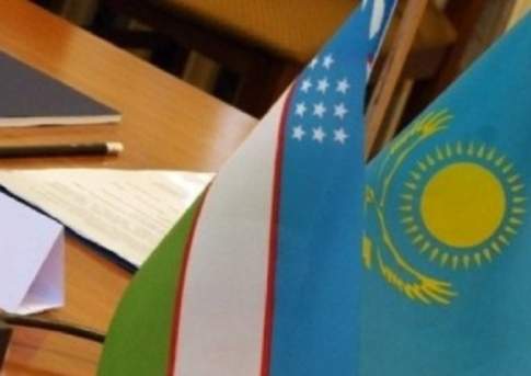 Казахстан и Узбекистан планируют строительство нефтепровода Шымкент-Джизак