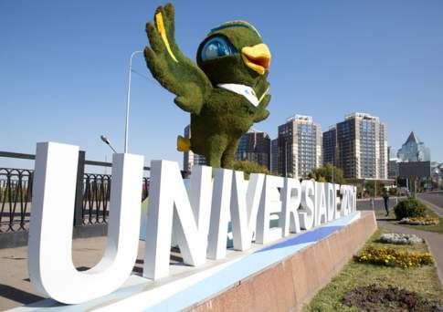 Глава государства посетил Атлетическую деревню в Алматы