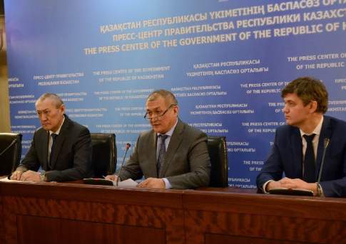 Готовь уголь летом